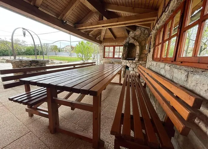 Hisa Pod Slavnikom Apartment *